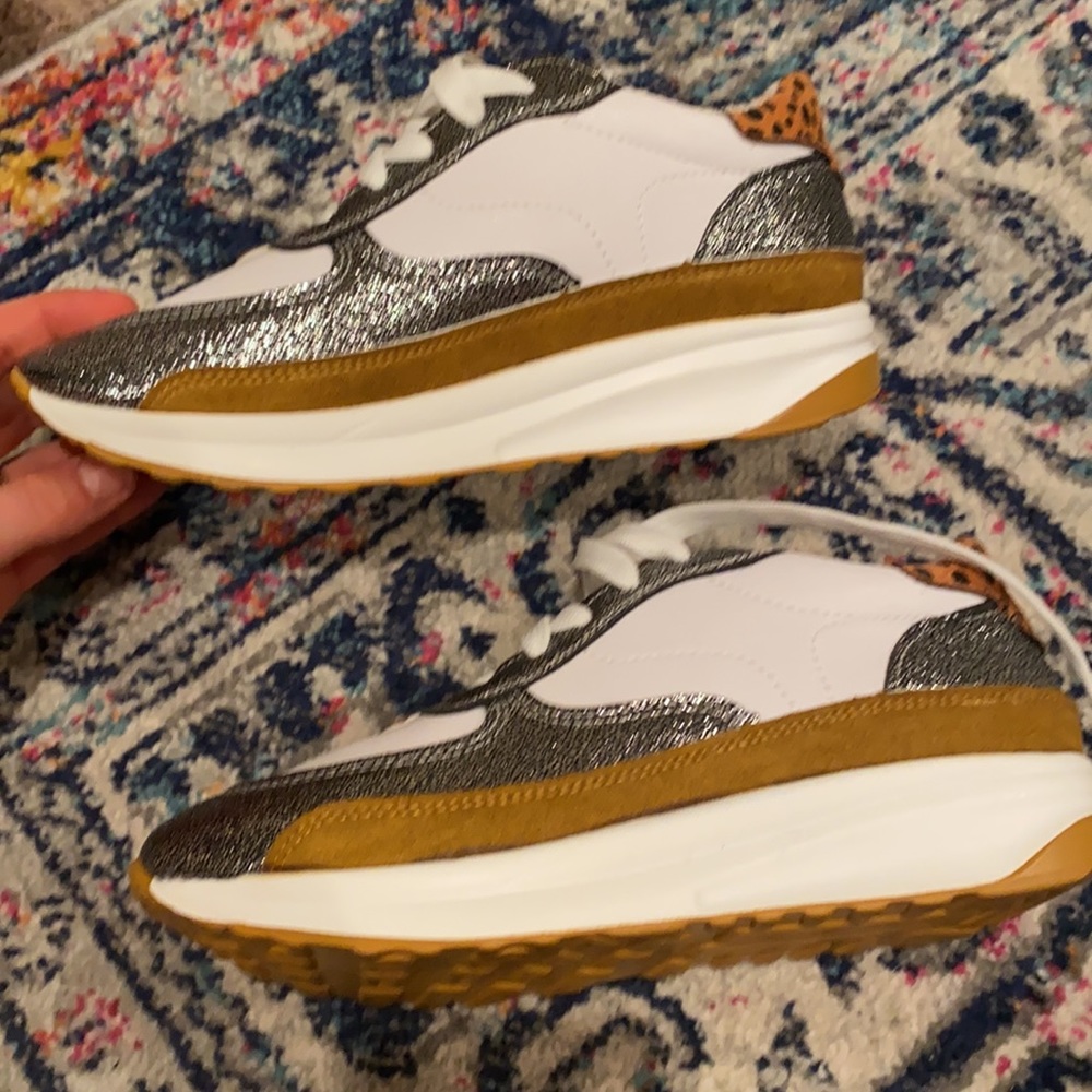 Fashion Sneakers Boutique View 2